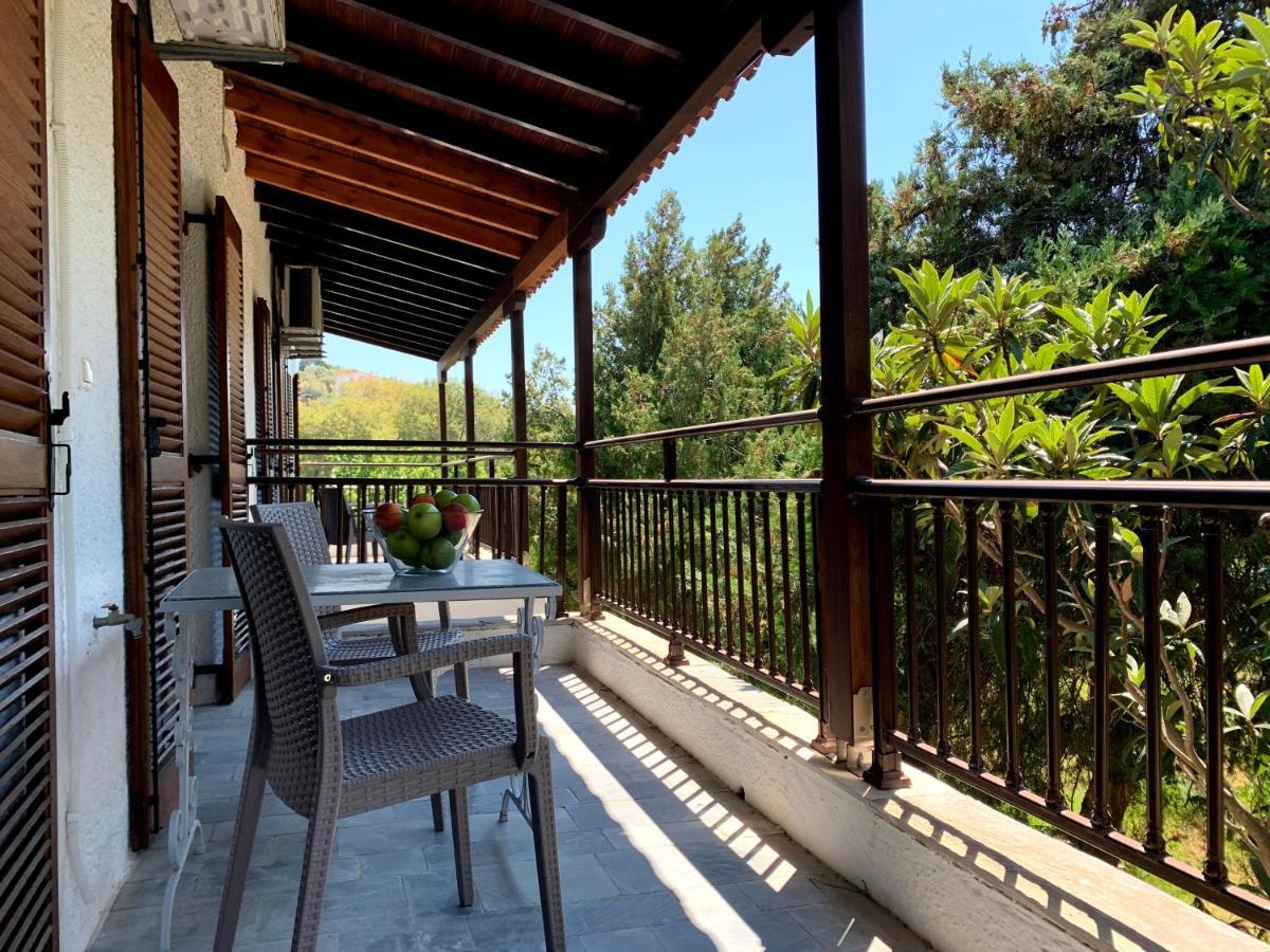 Villas Alexandra Skiathos Platanias  Eksteriør billede