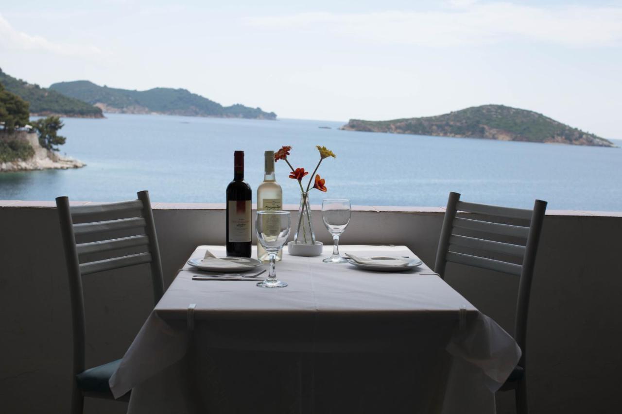 Villas Alexandra Skiathos Platanias  Eksteriør billede