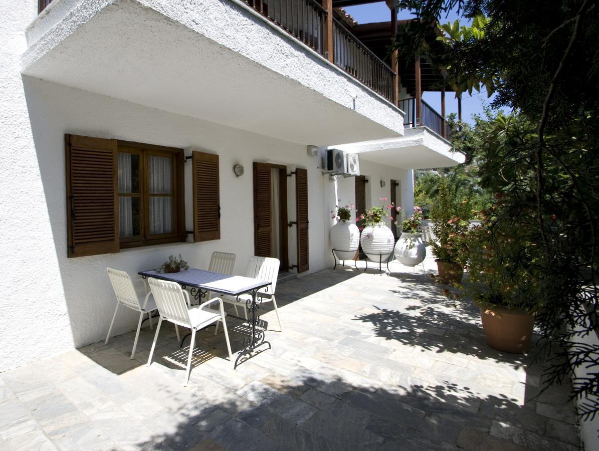 Villas Alexandra Skiathos Platanias  Eksteriør billede